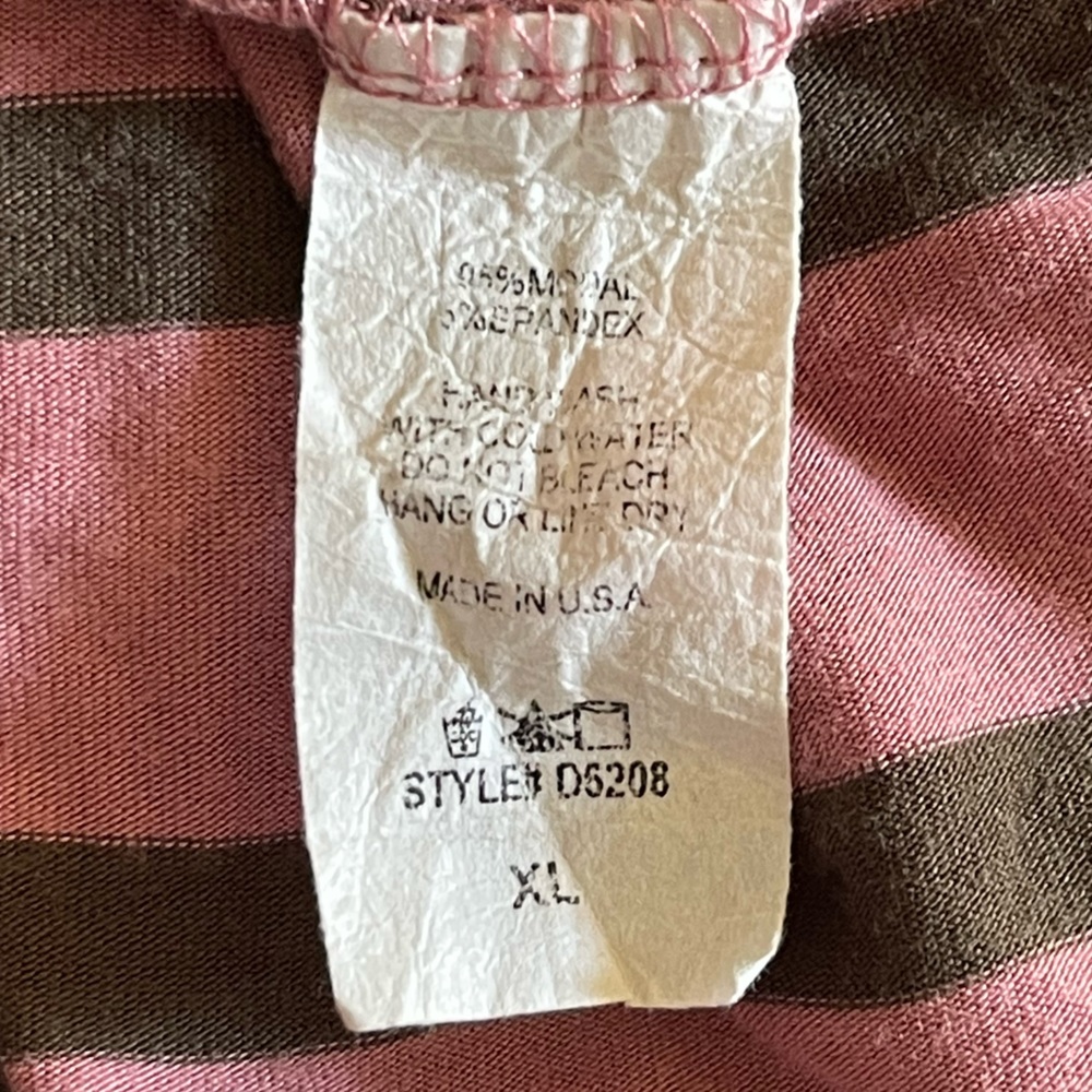 Acting Pro Extra Long Striped Top - Picture 9 of 9